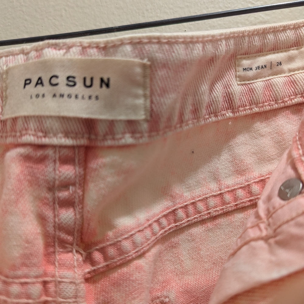 Pacsun Love Me Pink Mom Jeans High Rise Denim Acid Wash Distressed Cropped- 26/2 - Picture 9 of 11